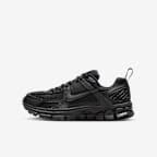 Nike Vomero 5 Older Kids' Shoes. Nike CA